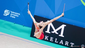 tavano isabelle sfe06258a copia simone ferraro ph